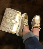 شوز سبور مع حقيبه - 40 Eu - ذهبي