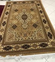 سجاد عجمي 2*3 مليون ونصف غرزه  برسم زخرفي مميز 