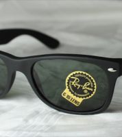 نظارة  RB2132 Wayfarer Matte Black Frame/Green Lens  اسود
