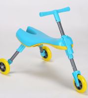 Scuttle bug Scooter - ازرق