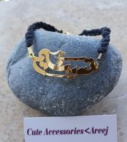 اسوراة بتعليقة اسم مطلي بالذهب 