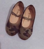 حذاء للاطفال  - 24 - اخضر جيشي