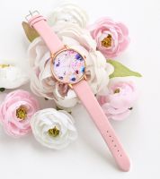 ساعة جلد لون زهري كيوت