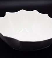 بورسلان ابيض ورقة عميق 9169519