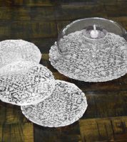 صحن كيك  مع غطاء + 6صحون