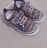 حذاء اطفال  - 20 - رمادي مع خطوط ازرق غامق
