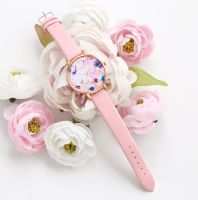 ساعة جلد لون زهري كيوت