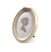 برواز بيضاوي ذهبي X1615