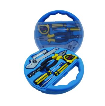 مجموعة من ادوات العدة