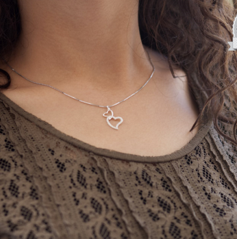 سنسال فضة على شكل قلبين ملتصقين , 925