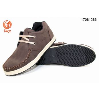 بوت سبورت  - Eu 42 - بني