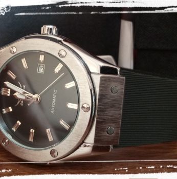 ساعة توماتيك بتاريخ Automatic -  فاخره