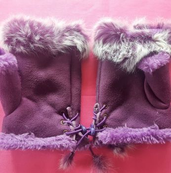 كفوف فرو مبطن  - بنفسجي 