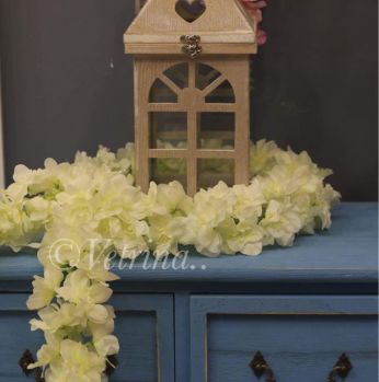 فانوس مميز بيج 