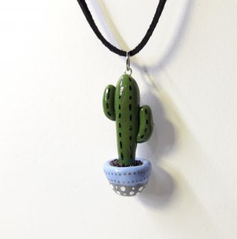 تعليقة وعقد على شكل صبارة - ازرق 