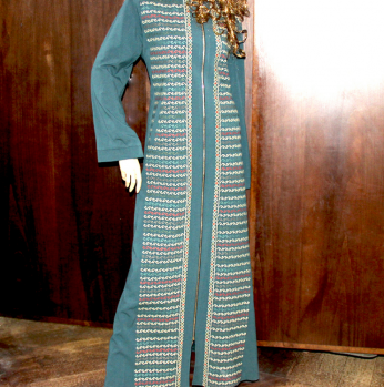 عباءة شتوي مطرز اماراتي  - اخضر -  50