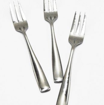 شوكة حجم صغير عدد 3ستانلس ستيل  rich