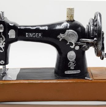 ماكينة خياطة 916746