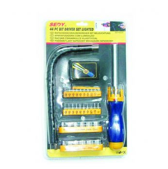 بت مجموعة  عدة لسائق