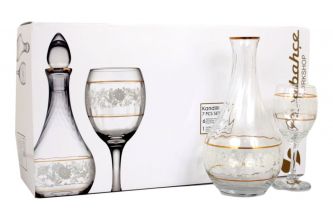 طقم قنينة و 6 كاسات  نقشة ذهبية 