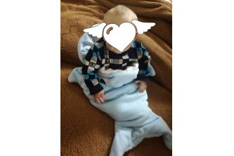 كوتة اطفال للنوم على شكل سمكة قرش  0 - 6 اشهر - متعدد الالوان