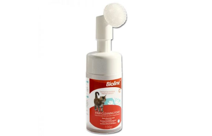 مضاد للجراثيم  BIOLINE paw-cleaning foam for cat