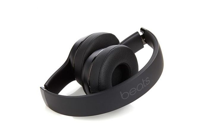 beats solo 3 by dr.dre matte black wirelessسماعه بيتس سولو 3 ميت بلاك - اسود مط